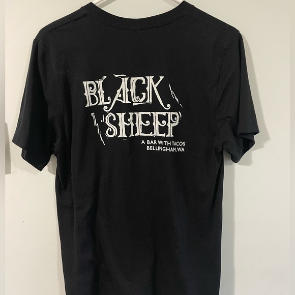 Black Sheep T-Shirt - Picture 2 of 2